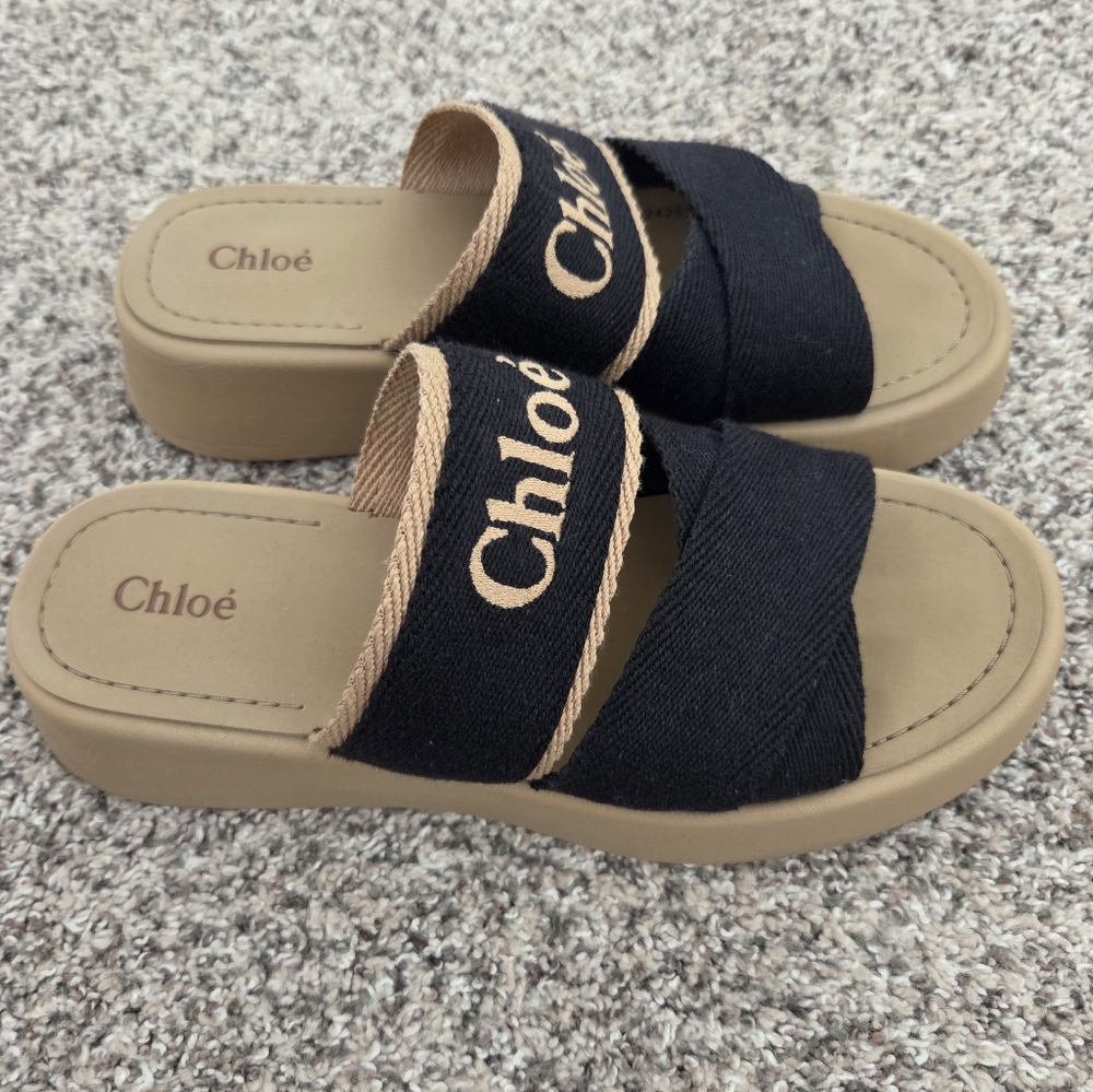 Chloe Black and Tan Sandals